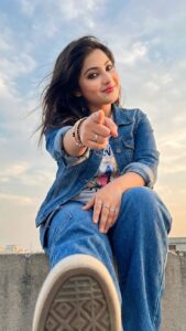 beautiful girl soft aesthetic wallpaper