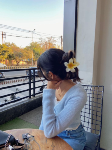 Hidden Face Cute Girl