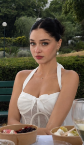 Instagram Cute Girls DP